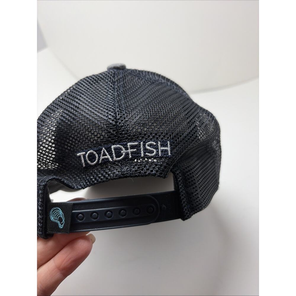 Toadfish Outfitters Gray Black Logo The Mullet Mesh Hat Adjustable Snapback - Picture 6 of 8